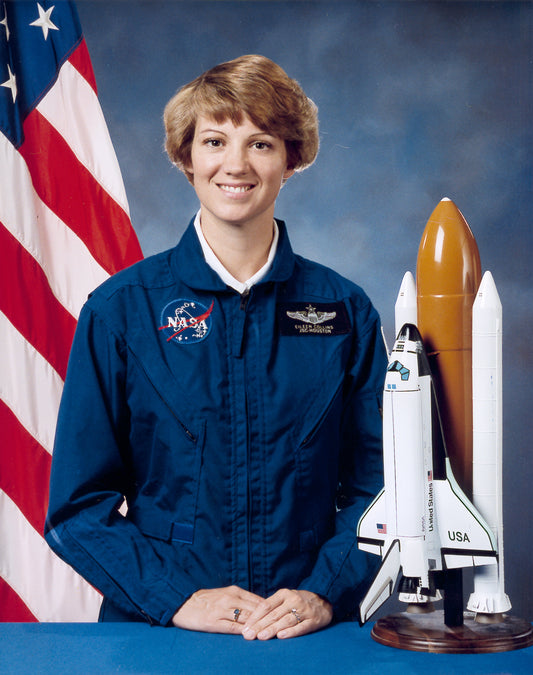 Eileen Collins: Trailblazing the Skies and Space