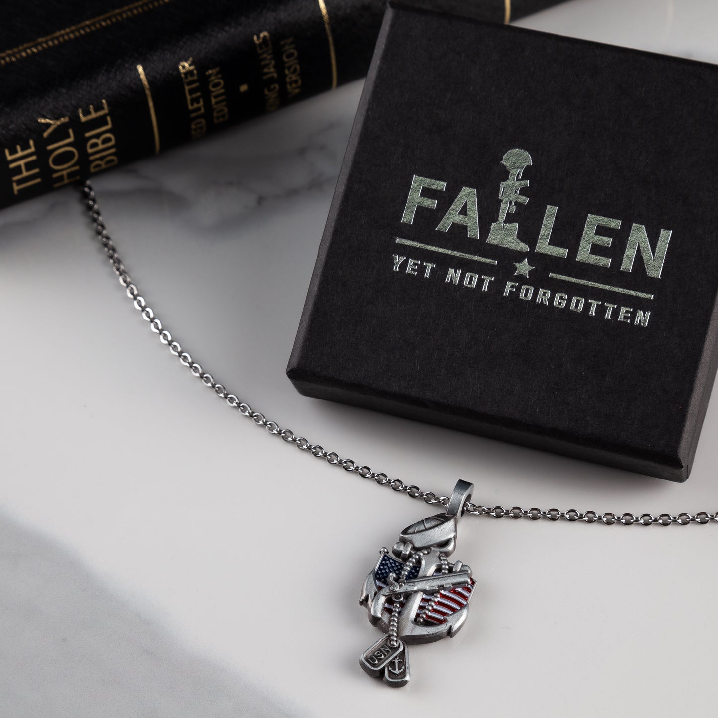 US Navy Veteran Necklace
