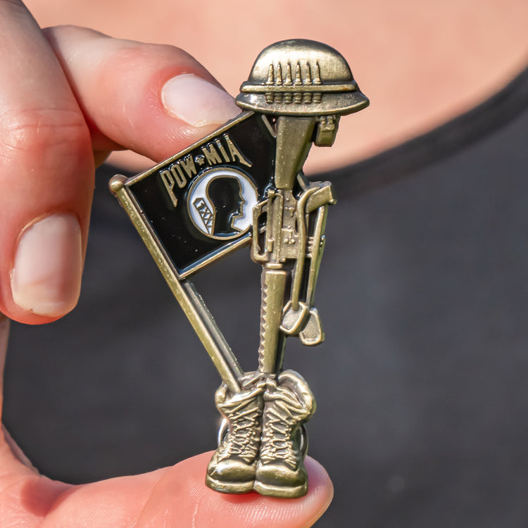 Fallen Soldier POW Memorial Pin