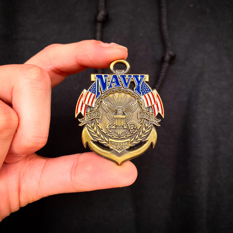 US Navy Veteran's Day Pin